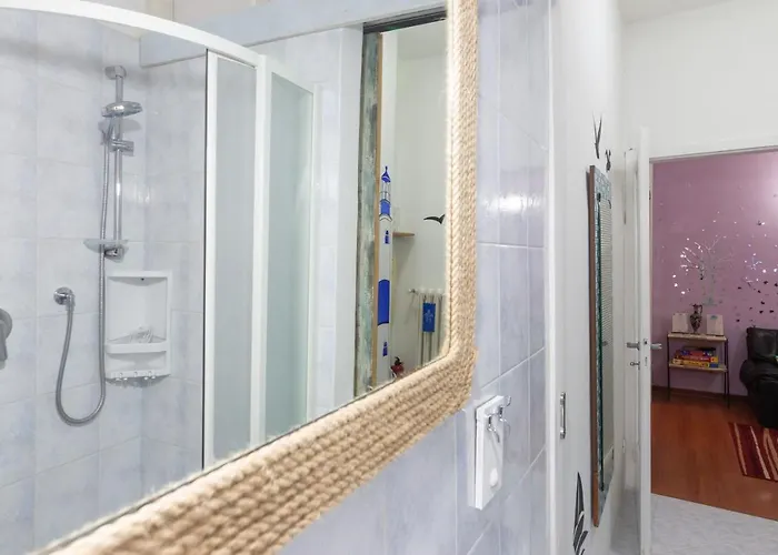 & Art - San Francesco - Center ***** *